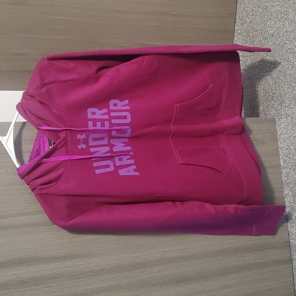 Women's Under Armour Sweatshirt - Large